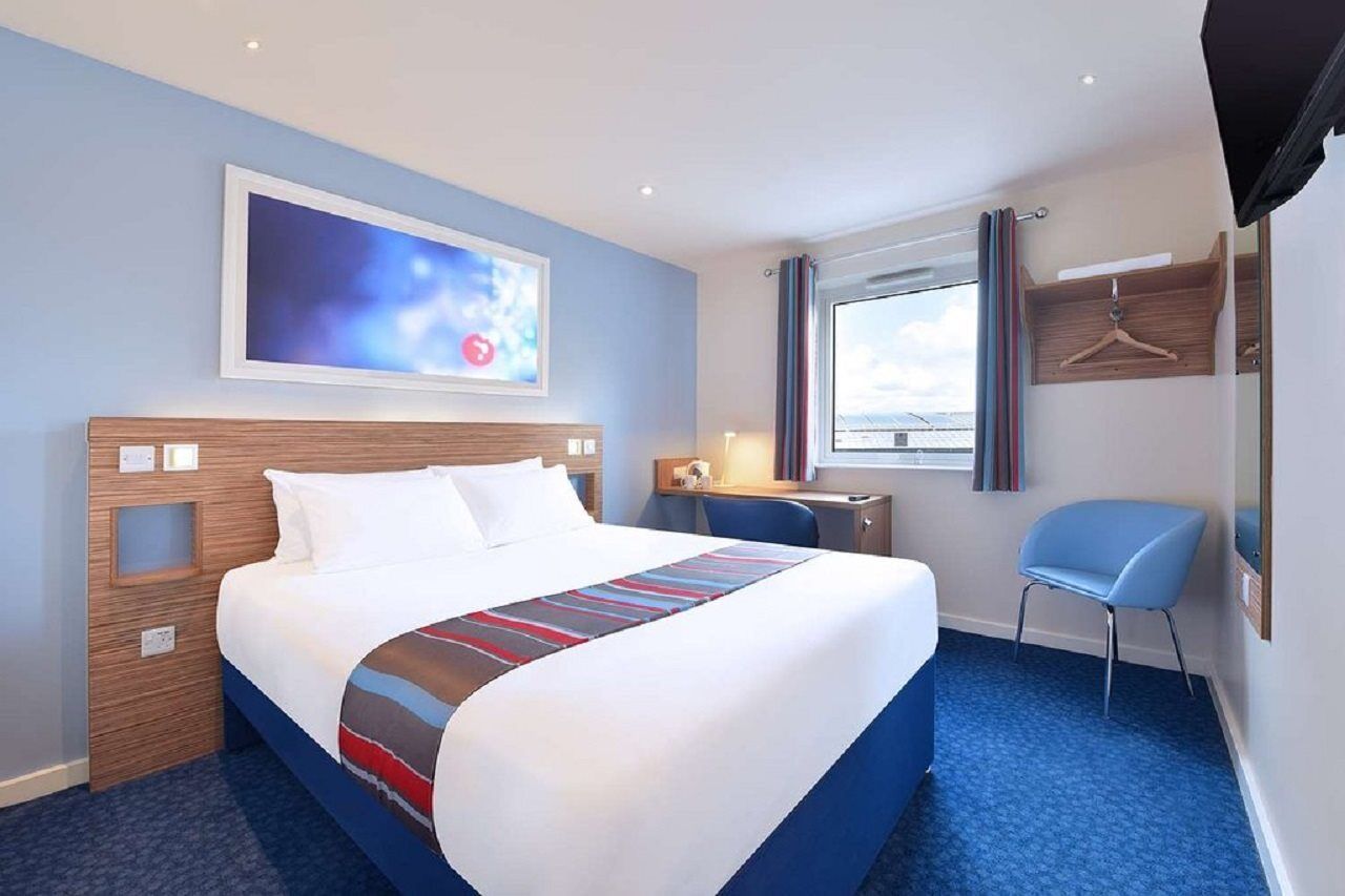 Travelodge Inverness Fairways Zewnętrze zdjęcie